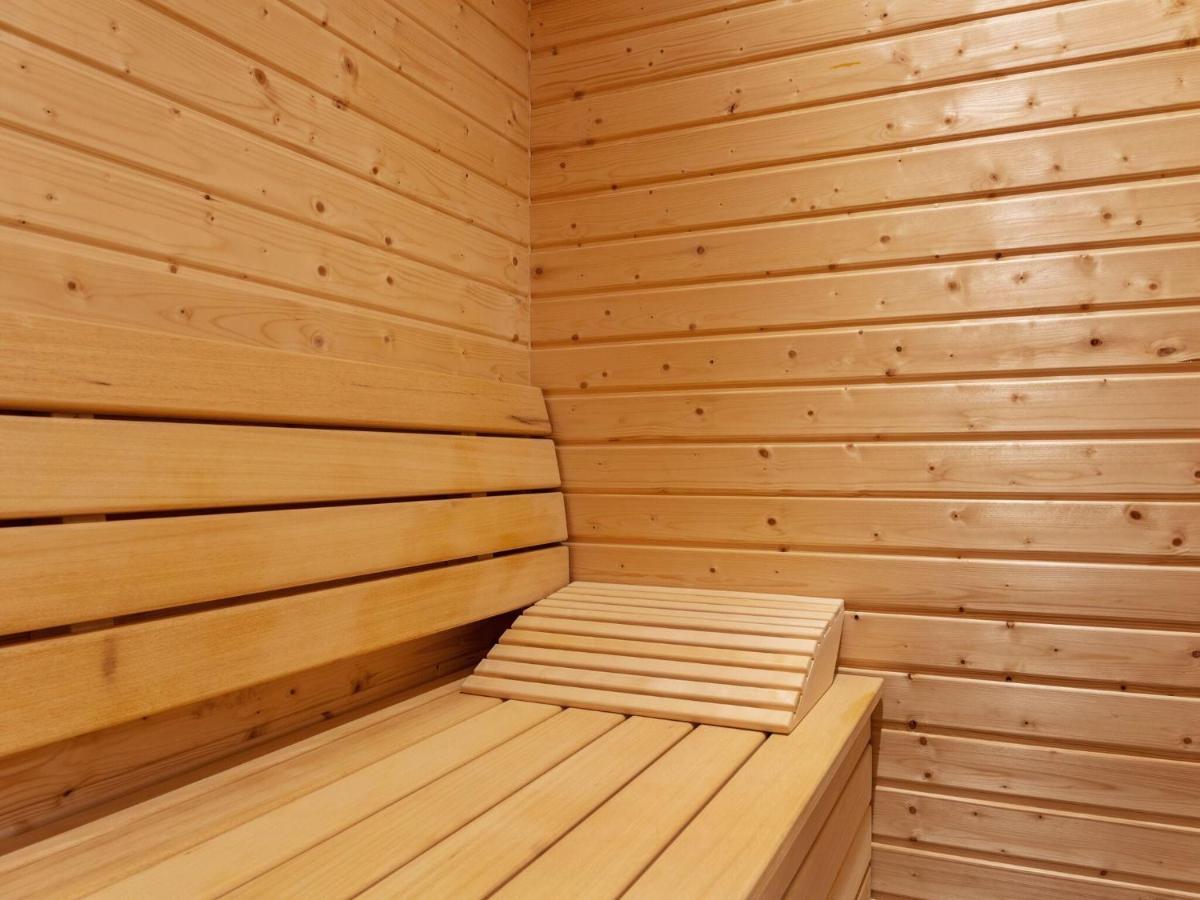 Apartment In Zillertal Arena Ski Area With Sauna Wald im Pinzgau Eksteriør billede