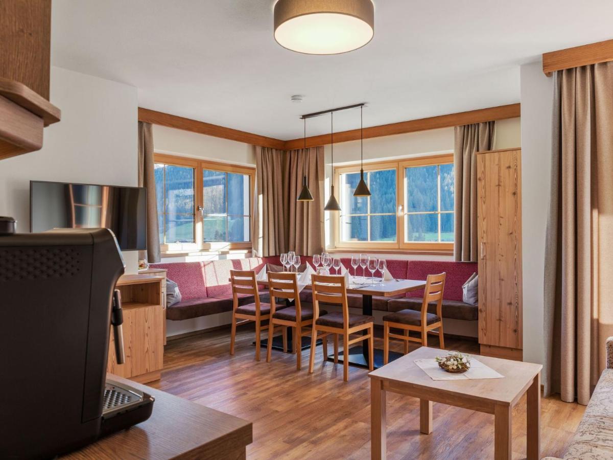 Apartment In Zillertal Arena Ski Area With Sauna Wald im Pinzgau Eksteriør billede