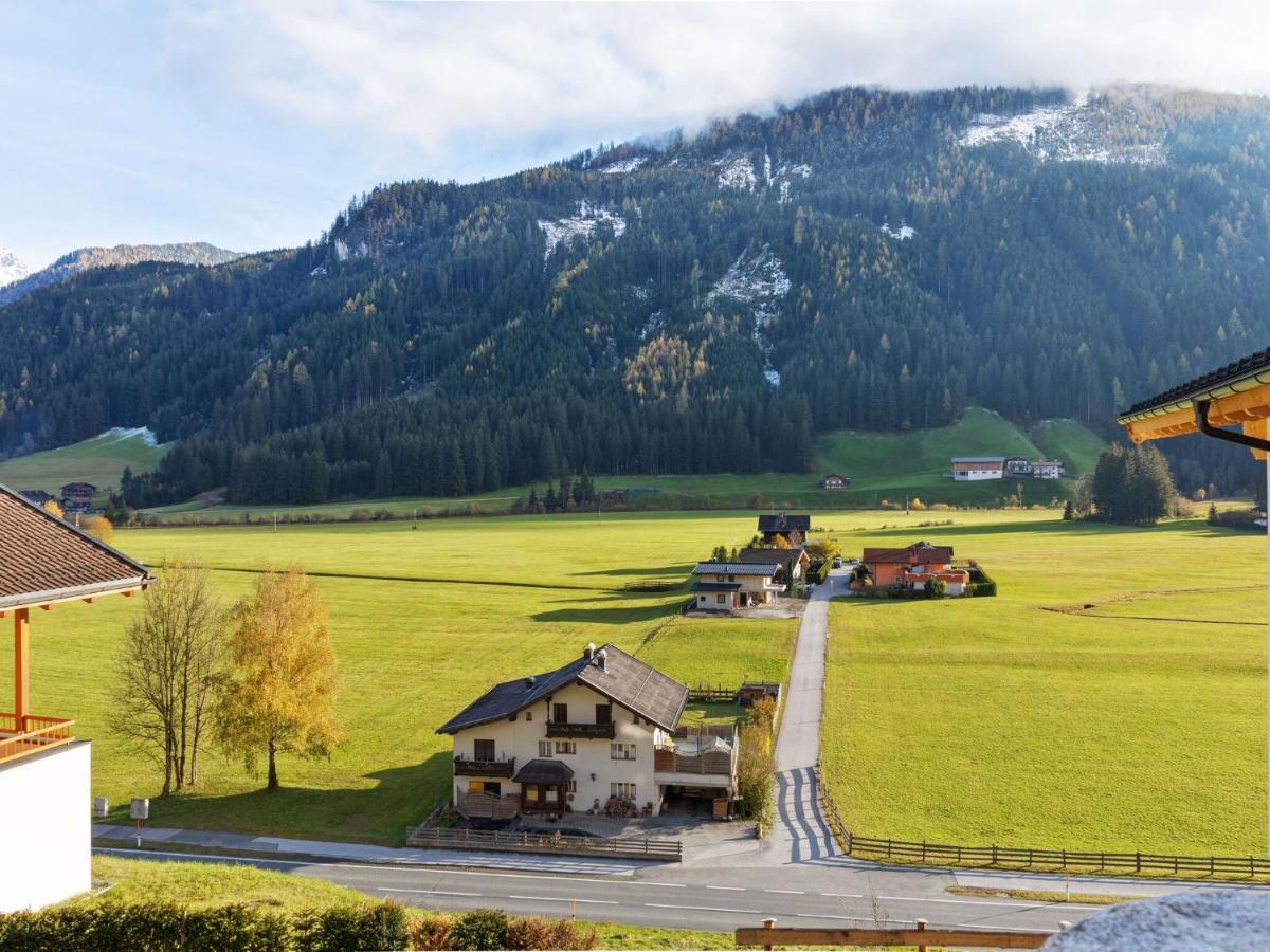 Apartment In Zillertal Arena Ski Area With Sauna Wald im Pinzgau Eksteriør billede