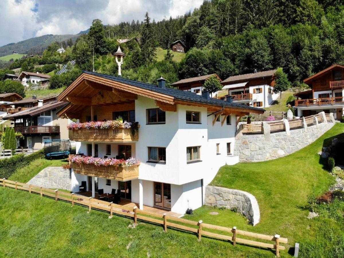 Apartment In Zillertal Arena Ski Area With Sauna Wald im Pinzgau Eksteriør billede